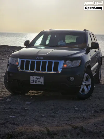 Jeep Grand Cherokee Laredo 4