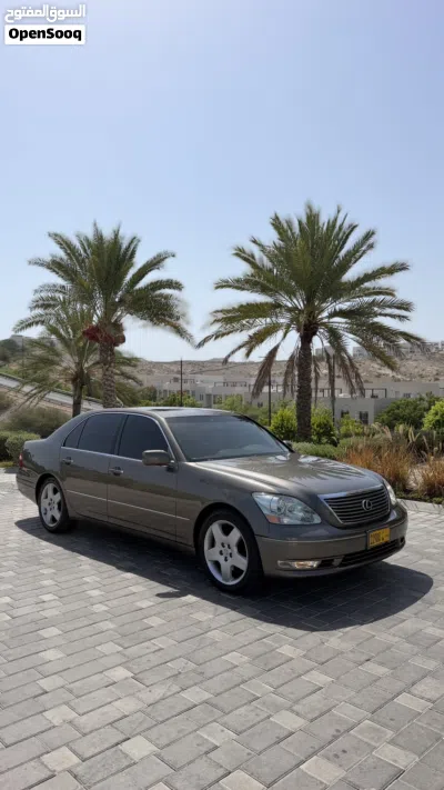 Lexus LS LS 430 2