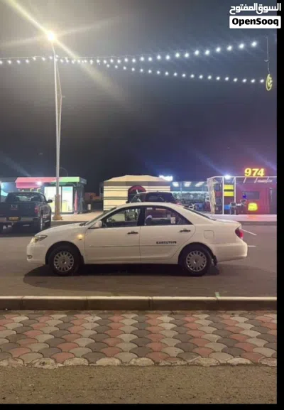 Toyota Camry XLE 2