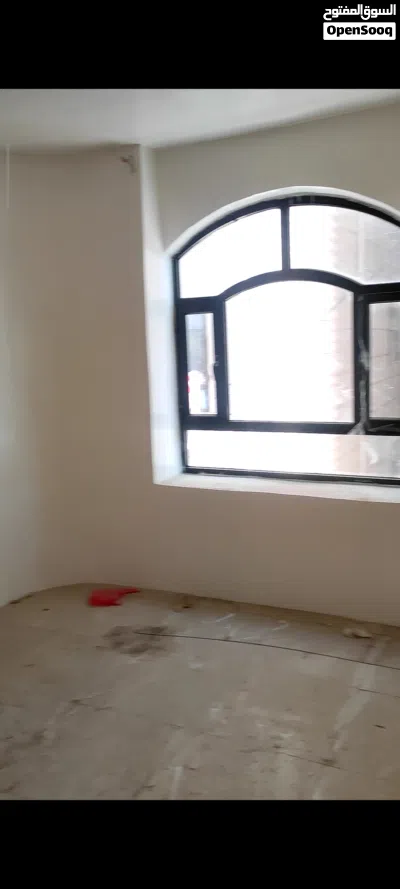شقة للبيع في حي الشباب 2
