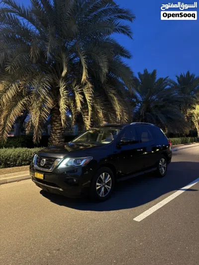 Nissan Pathfinder SV 2