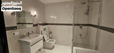 (2BHK Marina View in Al Mouj – (Instalments- شقة من غرفتين نوم إطلالة على المارينا - (أقساط) 4