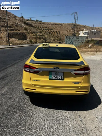Ford Fusion Titanium 4