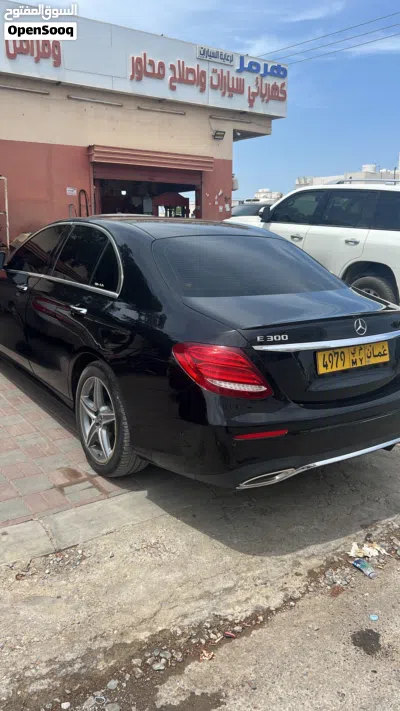 Mercedes Benz E-Class E 300 2