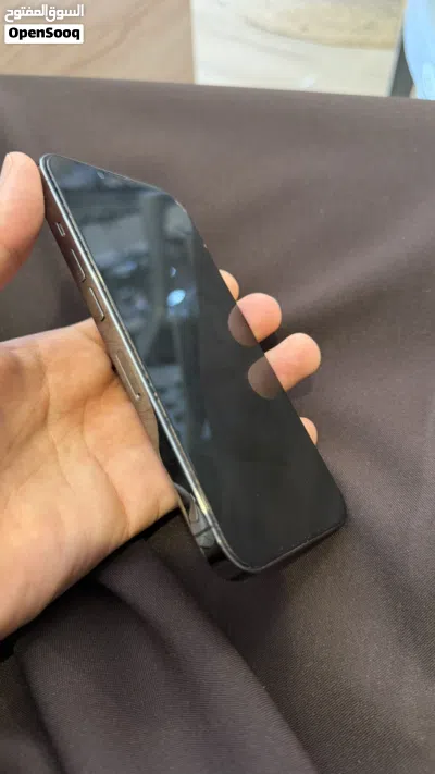 ايفون 13 برو نظيف 3