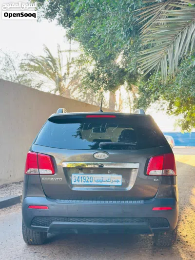 كيا سورينتو LX 4