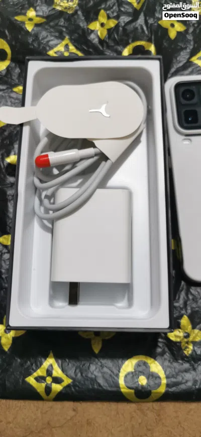 Vivo IQOO 15 Ultra 4