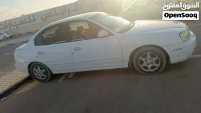 هيونداي افانتي Standard 3