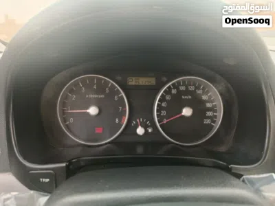 Hyundai Accent Standard 3
