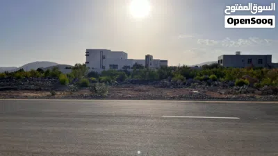 فرصه نادره ارض سكني تجاري في الجبل الأخضر 4