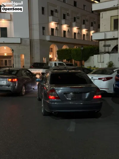 مرسيدس بنز الفئة-E E 350 4
