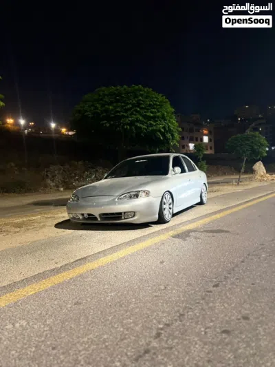 هيونداي افانتي Standard 3