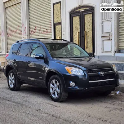 Toyota RAV 4 Limited 4