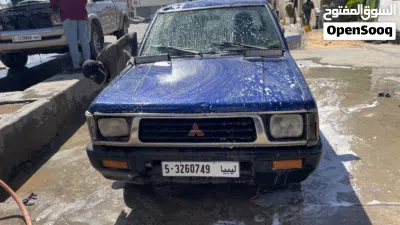Mitsubishi L200 Double Cab GL 2