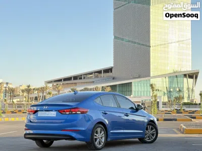 Hyundai Elantra GL MID 2