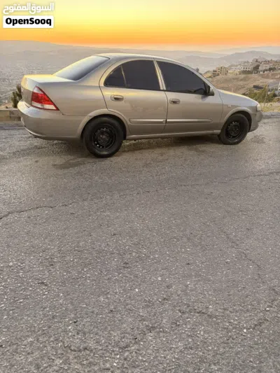 نيسان صني Standard 4