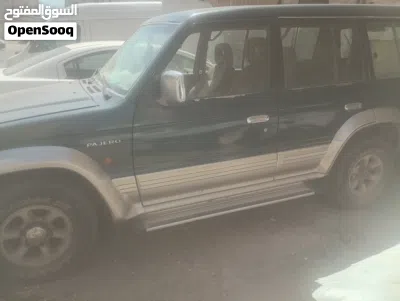 Mitsubishi Pajero GLS 2