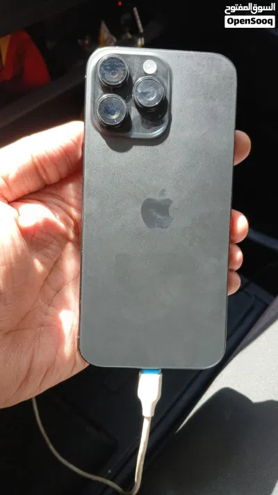 iPhone 16 pro max 256 gb storage , 99%battery health 2