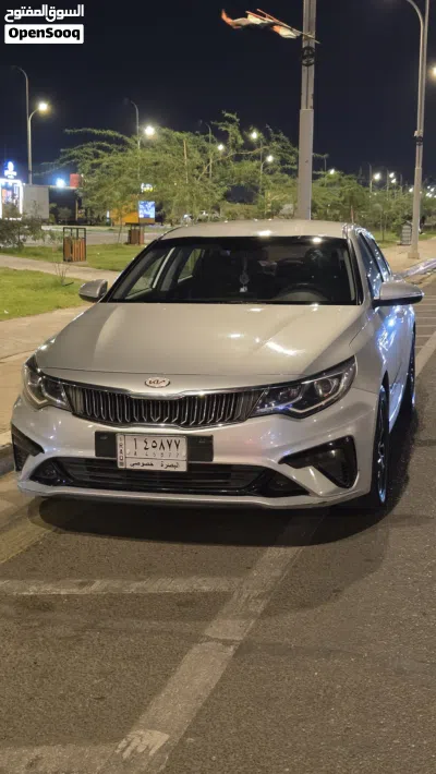 Kia K5 EX 4
