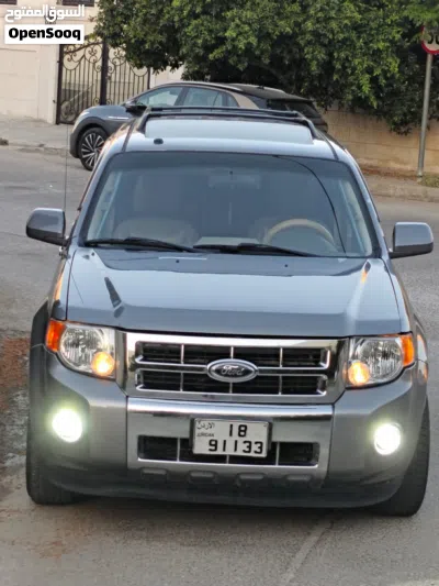 Ford Escape Limited 2