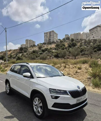 سكودا كاروك Standard 2