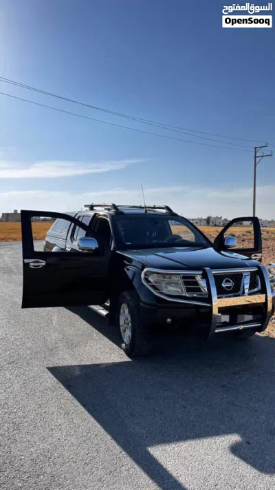 Nissan Navara LE 2