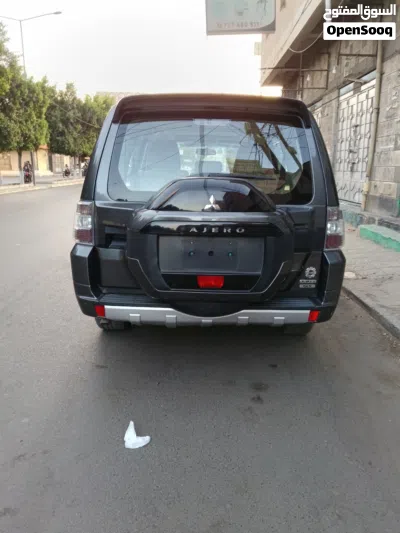 Mitsubishi Pajero GLX 4