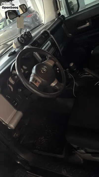 تويوتا FJ GXR 3