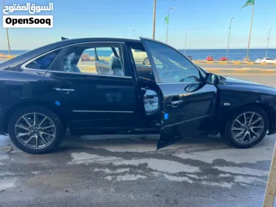 Hyundai Azera GLS 2