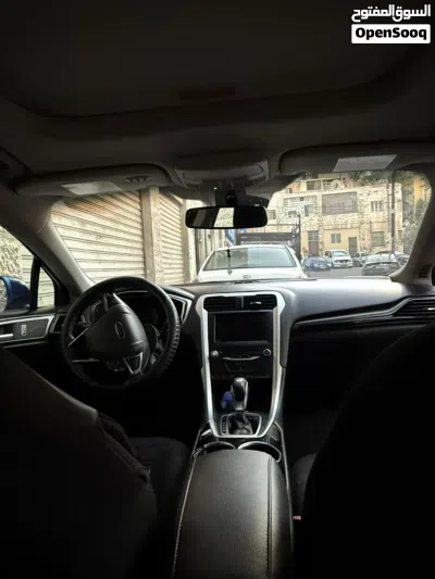 Ford Fusion SE 4
