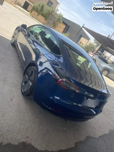 Tesla Model 3 Long Range 2