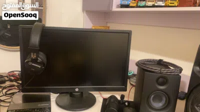 شاشه تلفزيون نظيف جدا سعره 15 2