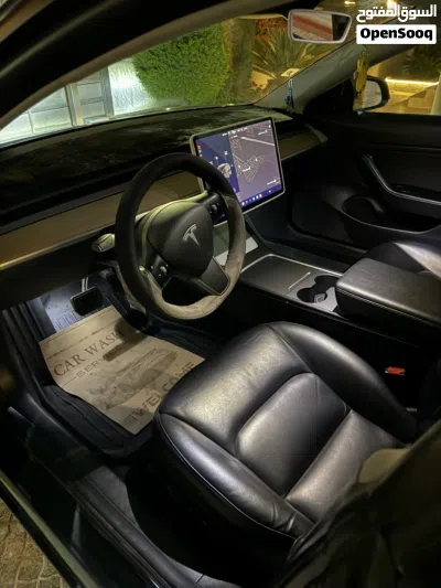 Tesla Model 3 Long Range 4