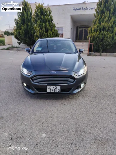 فورد فيوجن SE 2