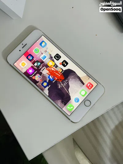 ايفون 6s plas 64g بطاريته 100% استخدام بنت معاه كڤرات وشاحن حالته جيده وكاميرته واضحة 100% 2
