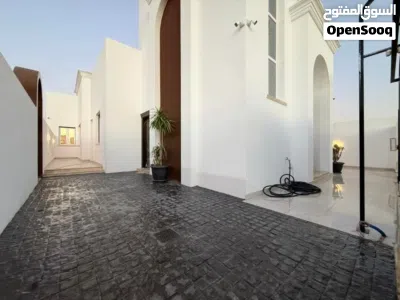 فيلا واجهتين بالقرب من مول الدبلوماسي 2