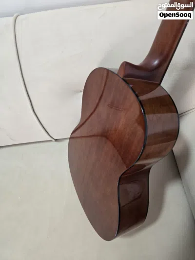 Yamaha C70 جيتار ياماها 2