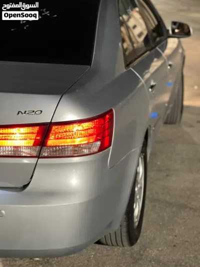 Hyundai Sonata Standard 2