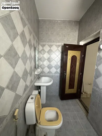 غرفة للأجار الشهري 3