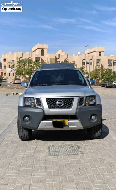نيسان X-تيرا Standard 2