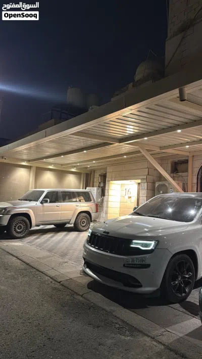 Jeep Grand Cherokee SRT 8 2