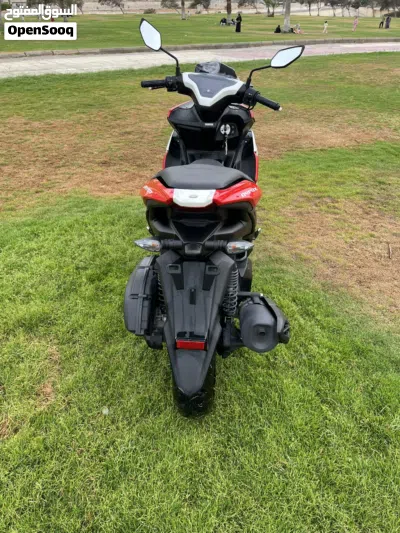 Yamaha Aerox 4