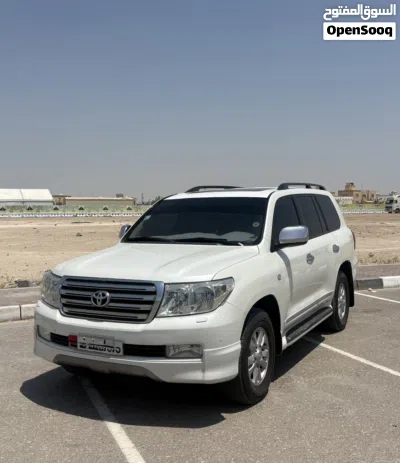 تويوتا لاند كروزر GXR 4