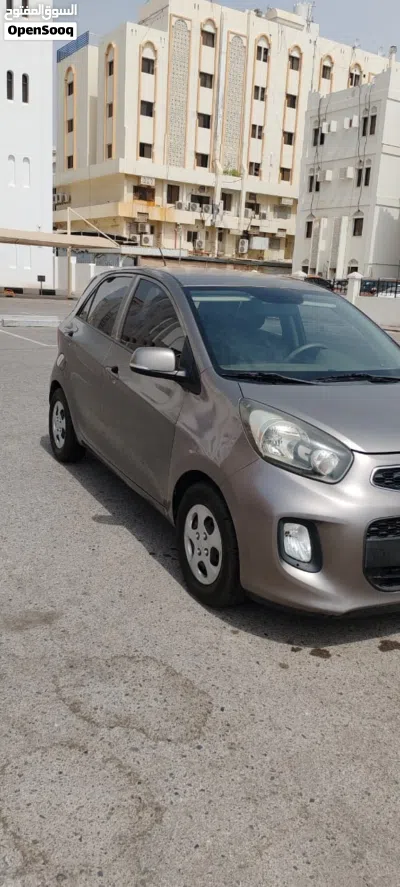 Kia Picanto EX 2