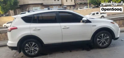 تويوتا راف فور XLE 3