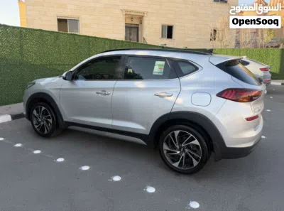Hyundai Tucson GLS 3