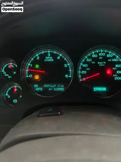 GMC Yukon SLE 2