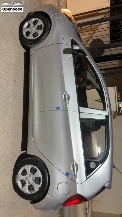 Kia Picanto EX 2