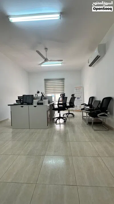 Office for Rent in Azaiba/مكتب للإيجار في العذيبة 2