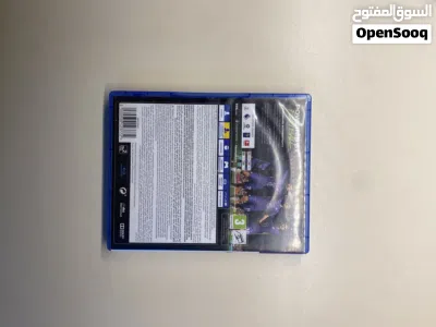 سيدي FIFA 22 PS4 الحالة شبه مستعمل وخشوط خفيفة جدا 2